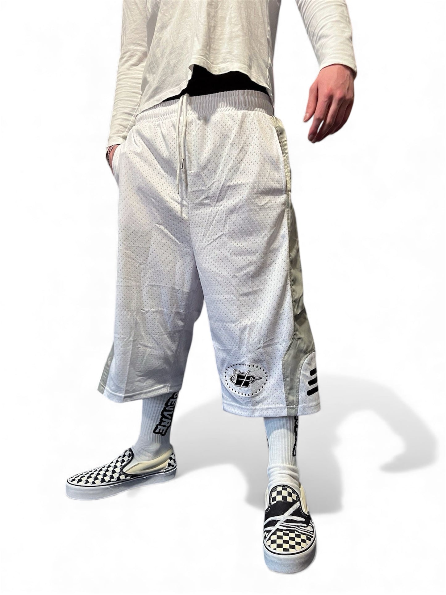 SPRY BBALL SHORTS (CRYSTAL WHITE)